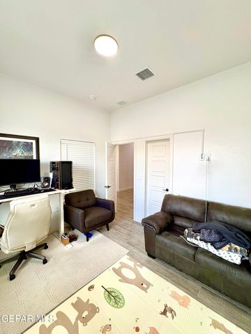 2394 ENCHANTED CROWN Lane, El Paso, TX 79911