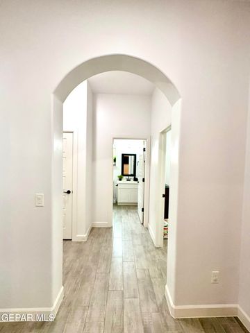 2394 ENCHANTED CROWN Lane, El Paso, TX 79911