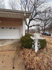 11369 Prentice Drive, Florissant, MO 63033