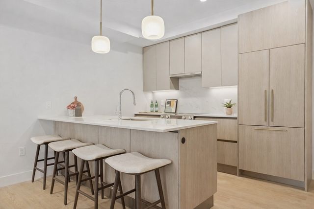 118 B Street 305, Boston, MA 02127