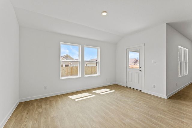488 SONOMA ST, Fredericksburg, TX 78624
