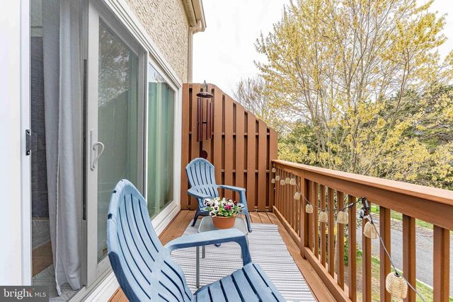 206 EVEREST CIR, West Chester, PA 19382