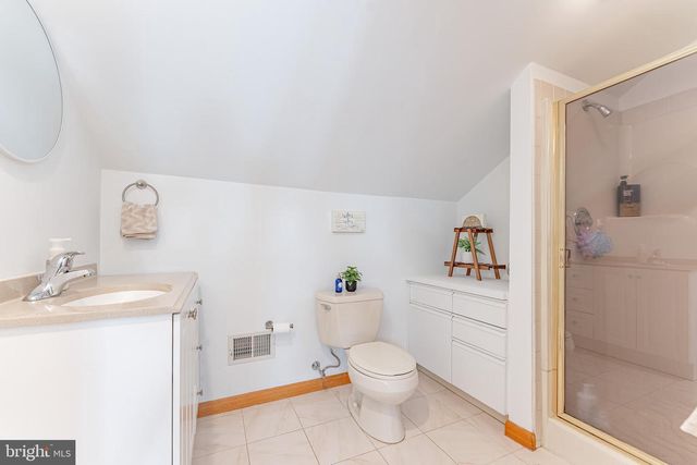 206 EVEREST CIR, West Chester, PA 19382