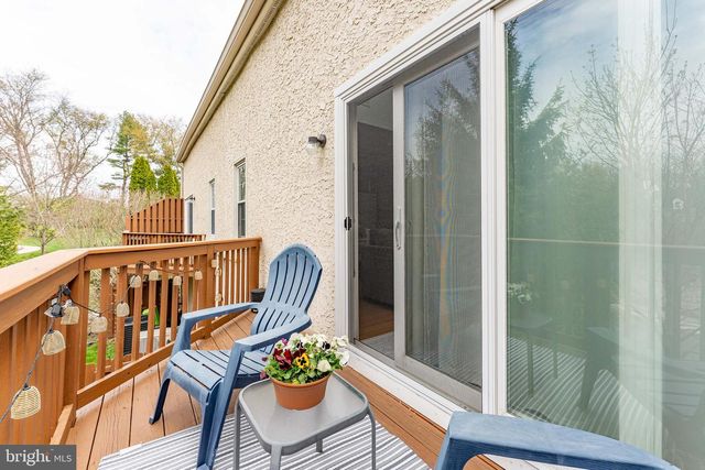 206 EVEREST CIR, West Chester, PA 19382