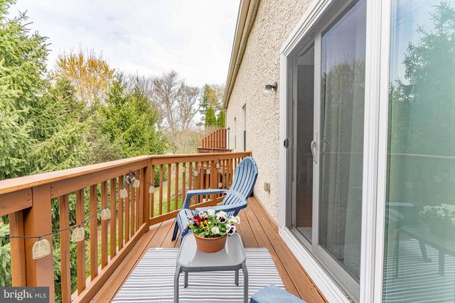 206 EVEREST CIR, West Chester, PA 19382