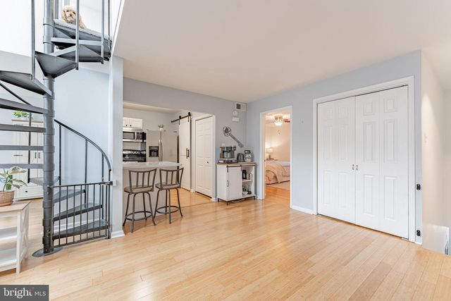206 EVEREST CIR, West Chester, PA 19382
