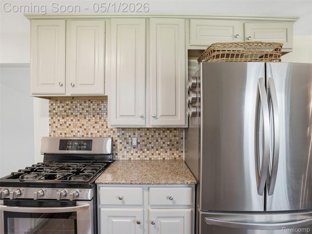 14931 Lyons Street, Livonia, MI 48154