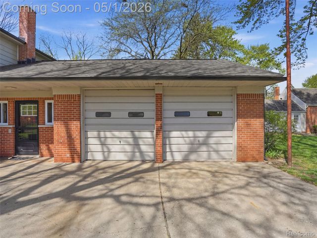 14931 Lyons Street, Livonia, MI 48154