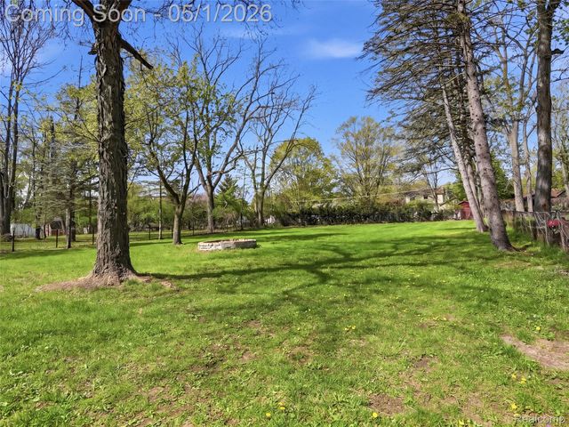 14931 Lyons Street, Livonia, MI 48154