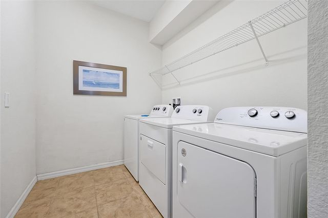 1678 LIMA AVE, Kissimmee, FL 34747
