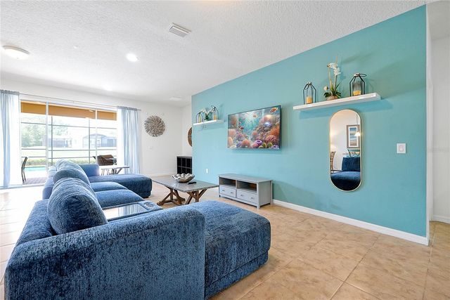 1678 LIMA AVE, Kissimmee, FL 34747