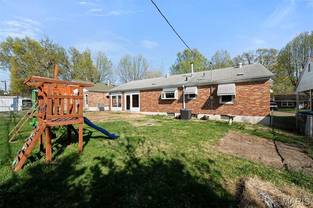 7305 Coronado Avenue, St Louis, MO 63116