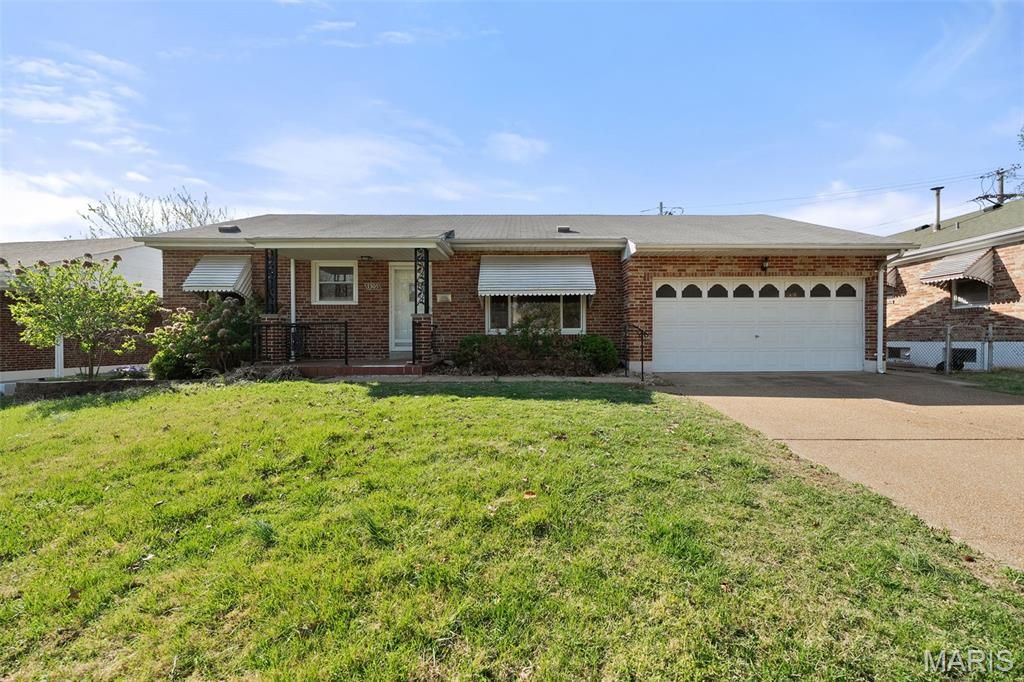 7305 Coronado Avenue, St Louis, MO 63116