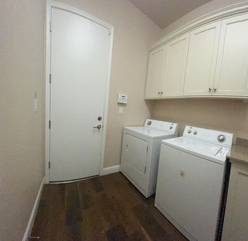 2434 S Claremont Avenue, Fresno, CA 93727