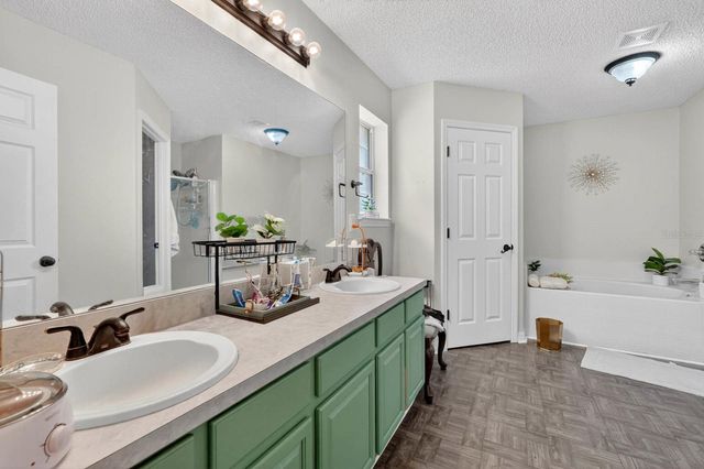 16 REGENCY DRIVE, Palm Coast, FL 32164