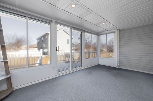 4860 S Crossings Street, Saginaw, MI 48603