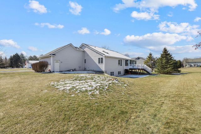 4860 S Crossings Street, Saginaw, MI 48603