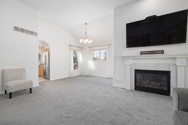 4860 S Crossings Street, Saginaw, MI 48603