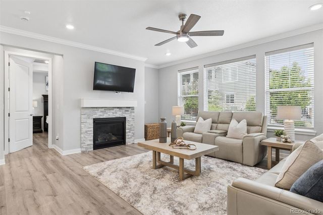 8801 S Ukraine Court, Aurora, CO 80016