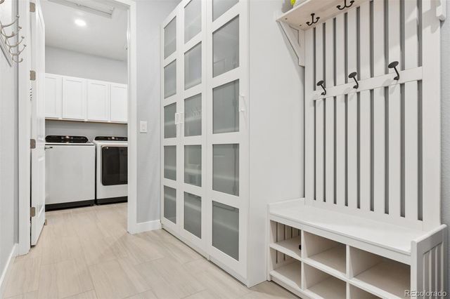 8801 S Ukraine Court, Aurora, CO 80016