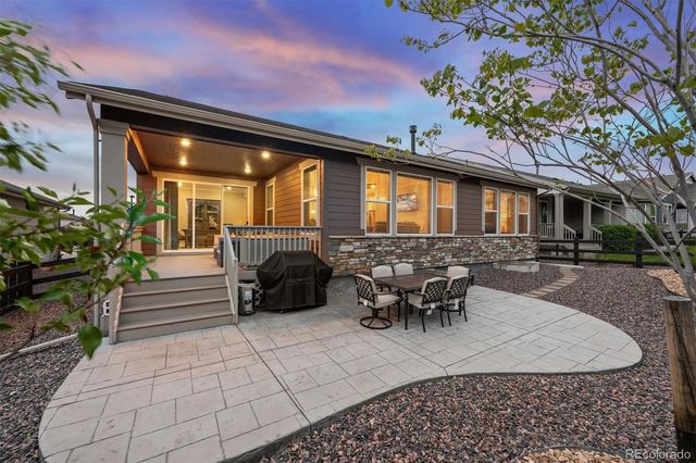 8801 S Ukraine Court, Aurora, CO 80016