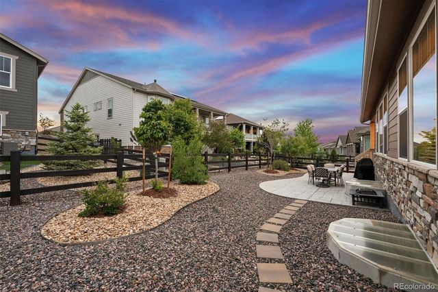8801 S Ukraine Court, Aurora, CO 80016