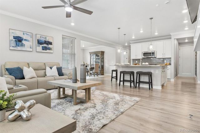 8801 S Ukraine Court, Aurora, CO 80016
