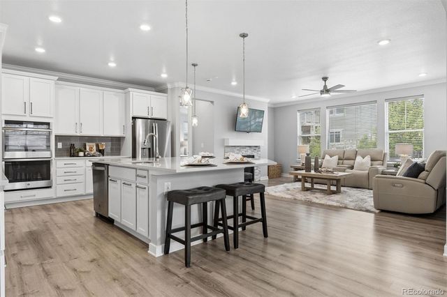 8801 S Ukraine Court, Aurora, CO 80016