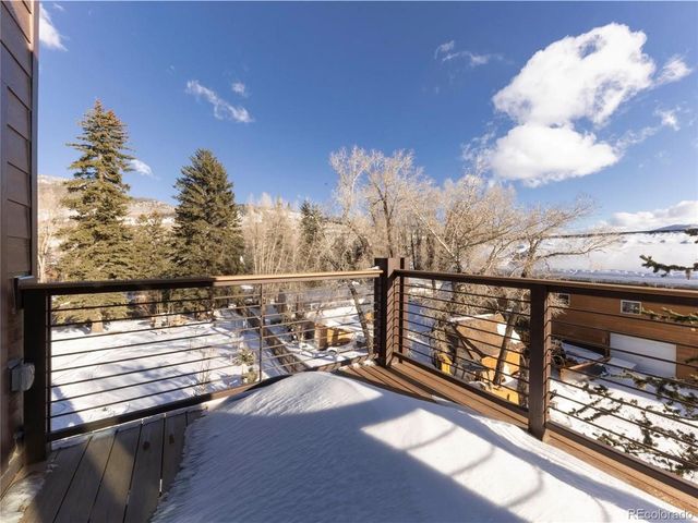 1030 Blue River Parkway A-302, Silverthorne, CO 80498