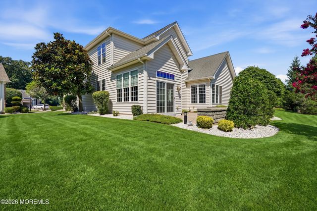 3 Halecrest Court, Freehold, NJ 07728