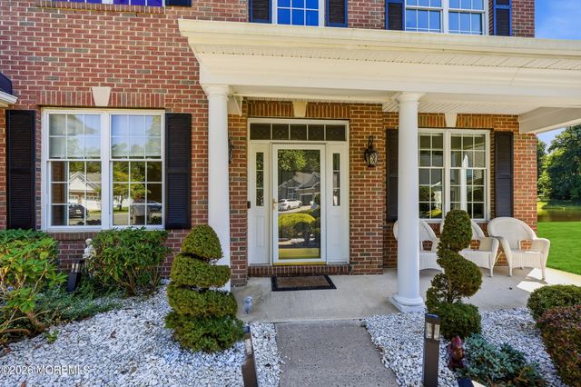 3 Halecrest Court, Freehold, NJ 07728