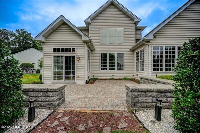 3 Halecrest Court, Freehold, NJ 07728