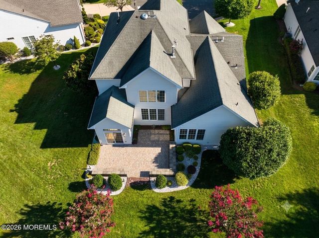 3 Halecrest Court, Freehold, NJ 07728