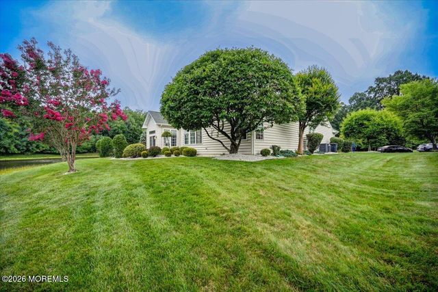 3 Halecrest Court, Freehold, NJ 07728