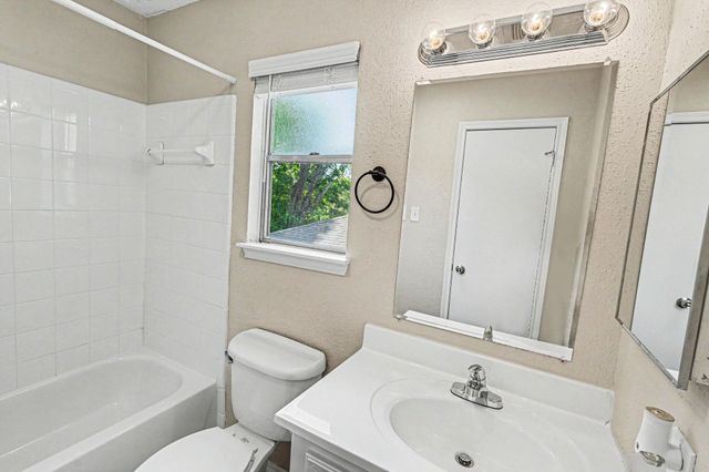 20038 Faye Oaks Drive, Humble, TX 77346
