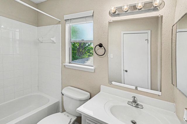 20038 Faye Oaks Drive, Humble, TX 77346