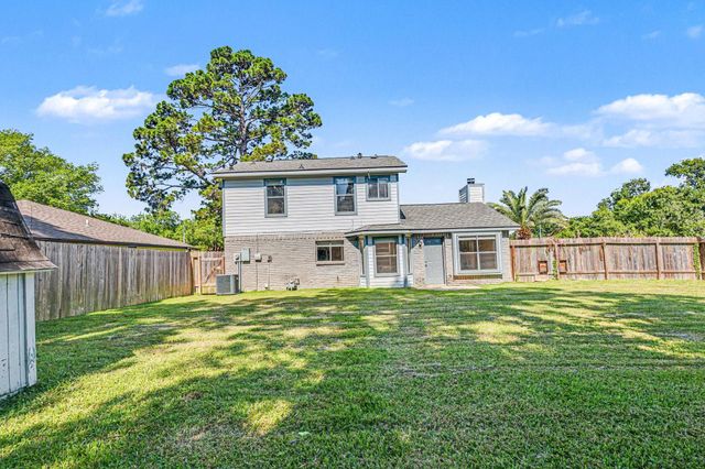 20038 Faye Oaks Drive, Humble, TX 77346