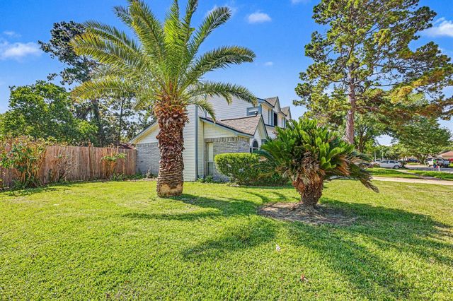 20038 Faye Oaks Drive, Humble, TX 77346