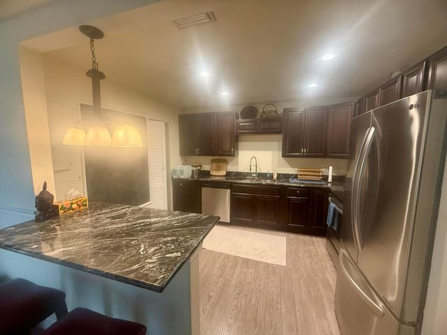 102 Harvest Moon Court A, Jupiter, FL 33458