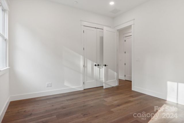 20 Maple Knoll Drive, Hendersonville, NC 28792