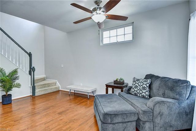 4163 River Breeze CIR, Chesapeake, VA 23321
