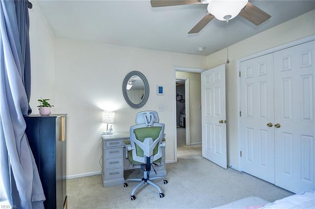 4163 River Breeze CIR, Chesapeake, VA 23321
