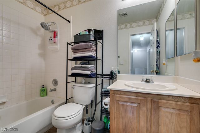 9579 Malvasia Court, Las Vegas, NV 89123