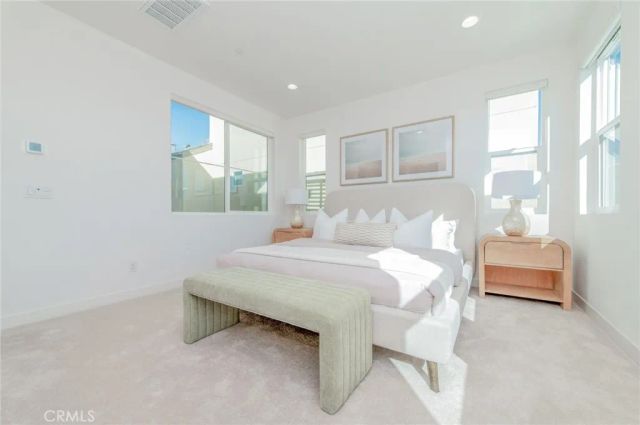 185 Yugen, Irvine, CA 92618