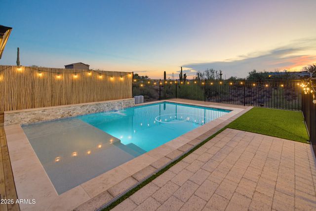 829 E STEINBECK Drive, Phoenix, AZ 85086