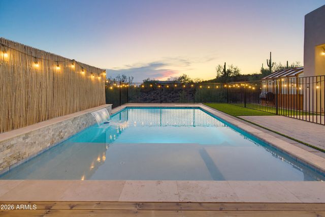 829 E STEINBECK Drive, Phoenix, AZ 85086