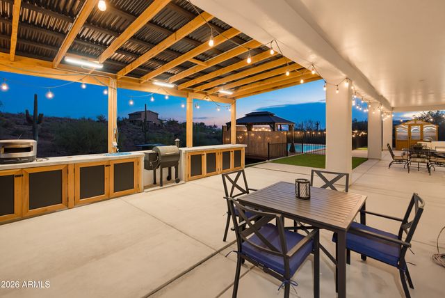 829 E STEINBECK Drive, Phoenix, AZ 85086