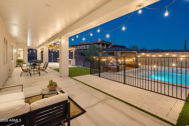 829 E STEINBECK Drive, Phoenix, AZ 85086
