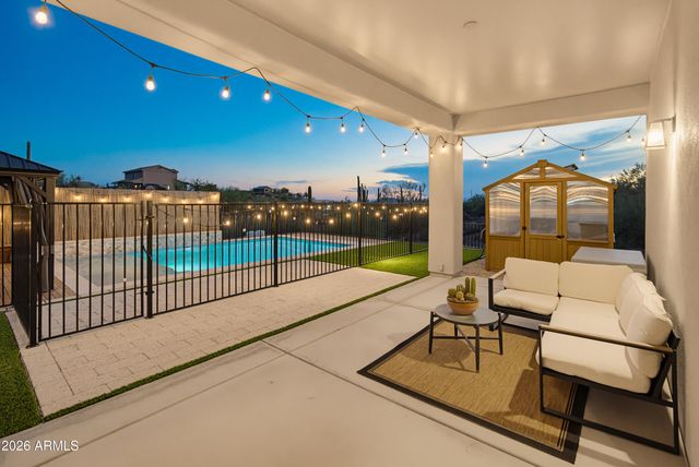 829 E STEINBECK Drive, Phoenix, AZ 85086