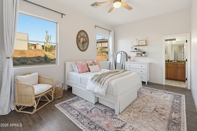 829 E STEINBECK Drive, Phoenix, AZ 85086
